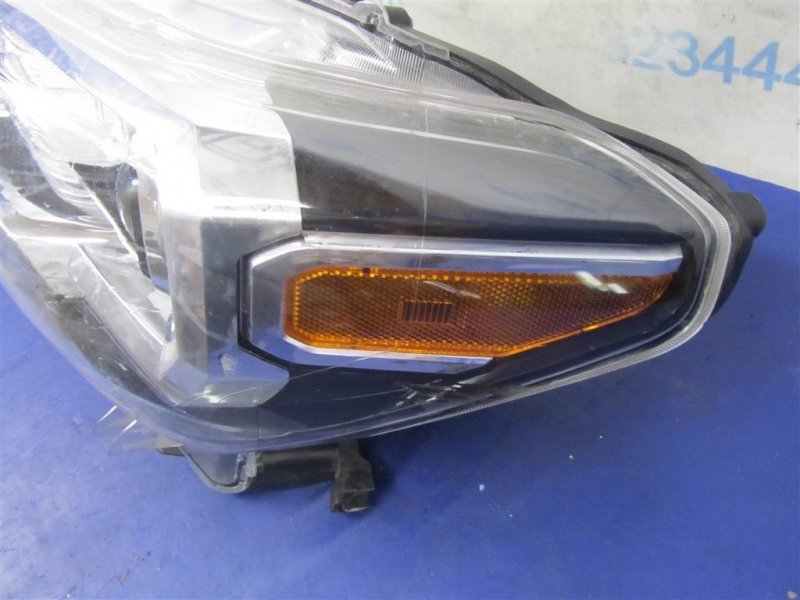 Фара передня ліва TOYOTA TACOMA 15- 81150-04250 — 4