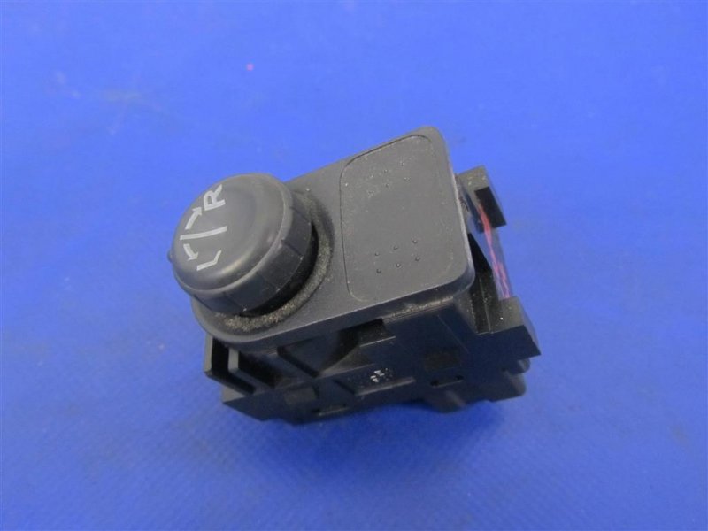 Блок керування дзеркалами NISSAN SENTRA (B16) 06–12 25570-AG000