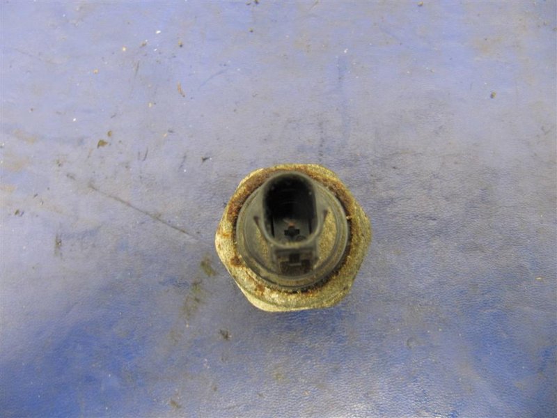 Датчик тиску олії ДВЗ HONDA ODYSSEY 05-10 37240-R70-A03 — 5