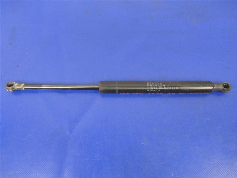 Амортизатор кришки багажника LEXUS GS350 GS300 05-11 64530-0W091