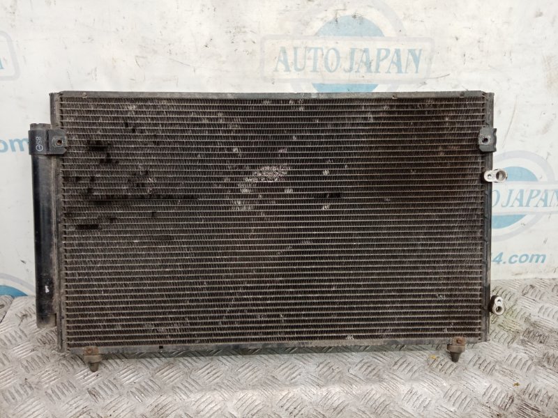 Радіатор кондиціонера LEXUS GS300 97-05 88460-30790 — 3