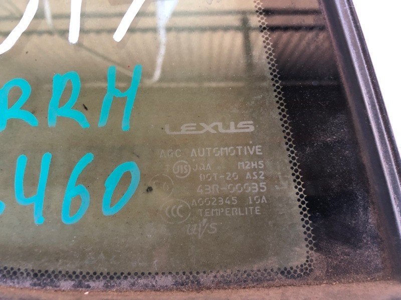 Скло дверей глухе заднє праве LEXUS LS460 06-12 68011-50030 — 2