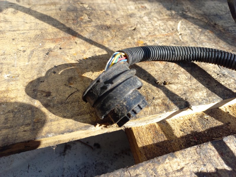 Проводка підкапотна MITSUBISHI OUTLANDER XL 05-13 8541A035 — 2