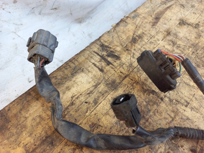 Проводка підкапотна MITSUBISHI OUTLANDER XL 05-13 8541A035 — 3