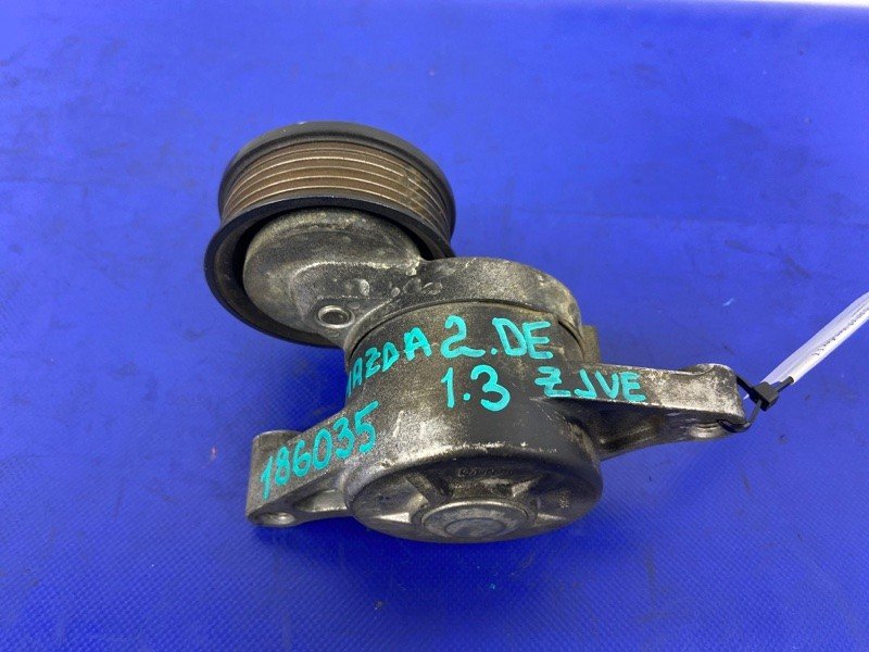 Натягувач ременя генератора MAZDA 2 DE 07-15 ZJ38-15-980B