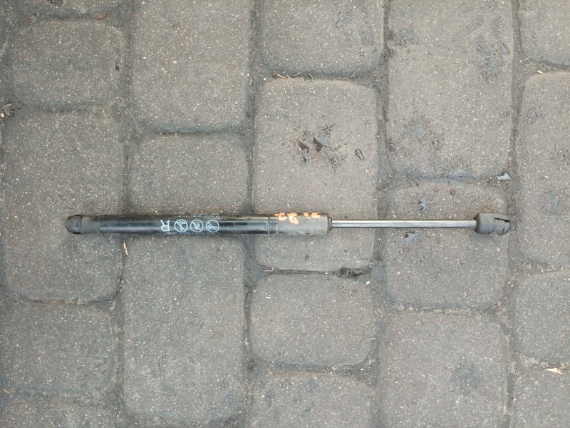 Амортизатор капоту правий ACURA RDX 19- 74145-TJB-A02
