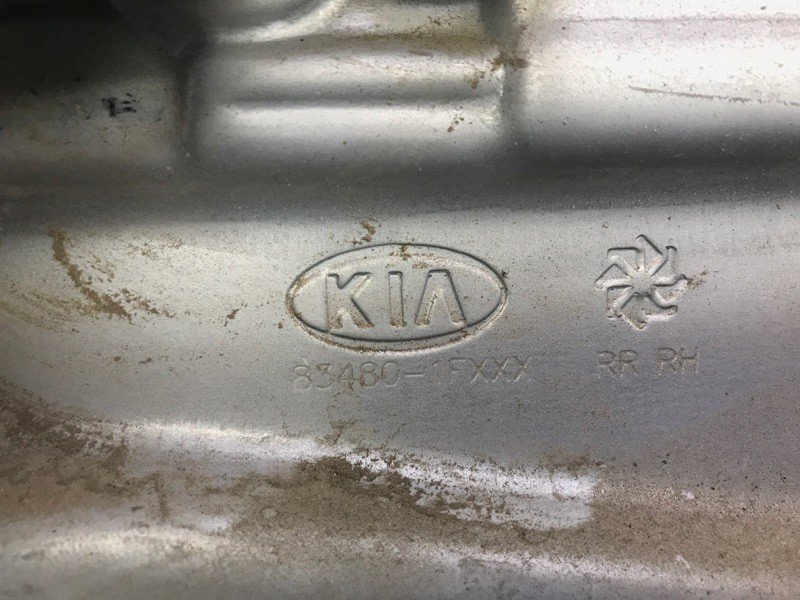 Склопідйомник задній правий KIA SPORTAGE KM 04-10 83402-1F010 — 4