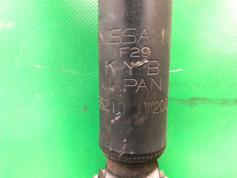 Амортизатор задній NISSAN PATHFINDER R50 96-04 56200-1W226 — 3