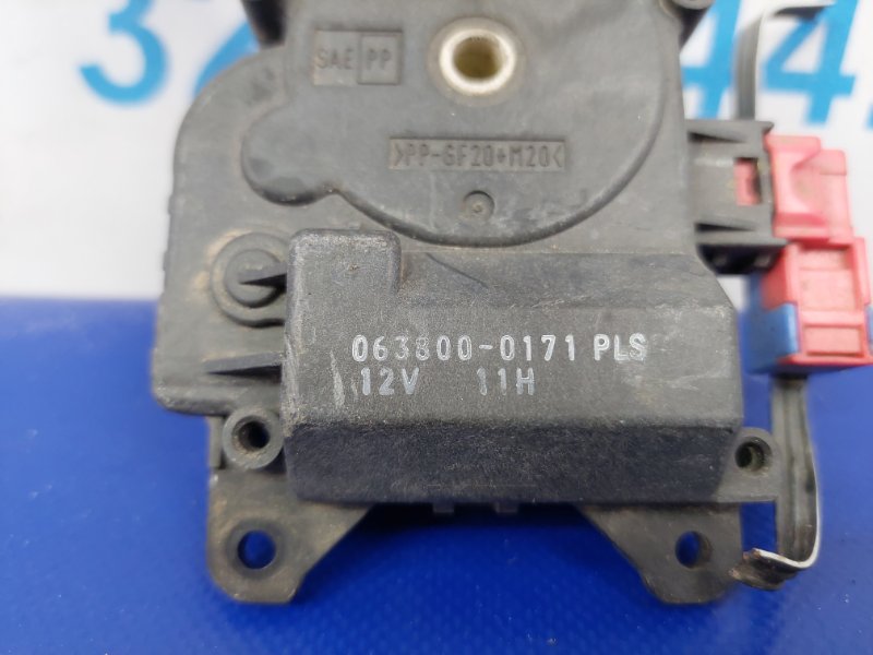 Моторчик заслінки пічки LEXUS ES350 12-18 87106-30440 — 3