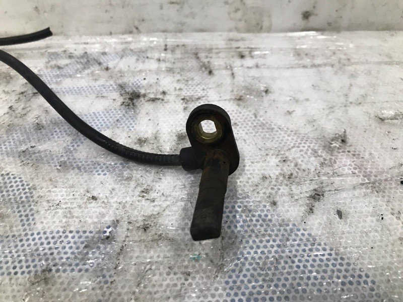 Датчик ABS передній правий MITSUBISHI GRANDIS 03-11 MN102246 — 2