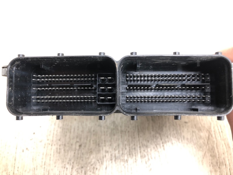 Блок керування двигуном VOLKSWAGEN PASSAT B8 14- 06K 906 071 AF — 4