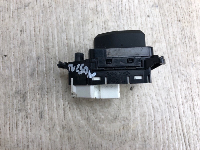 Блок керування дзеркалами HYUNDAI TUCSON LM 09-15 93573-2S100 — 2