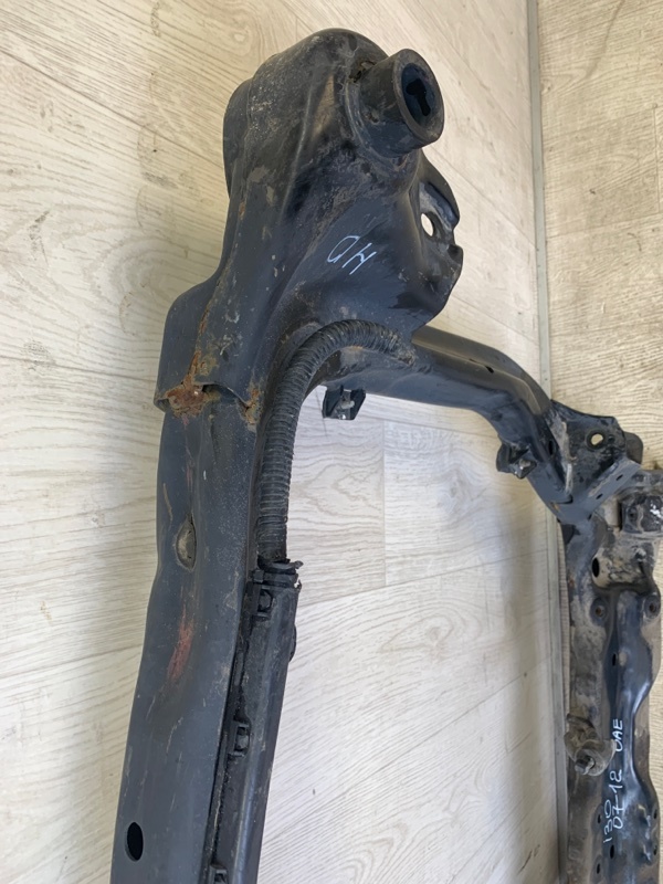 Балка передньої підвіски HYUNDAI I30 FD 07-12 62405-2L110 — 5