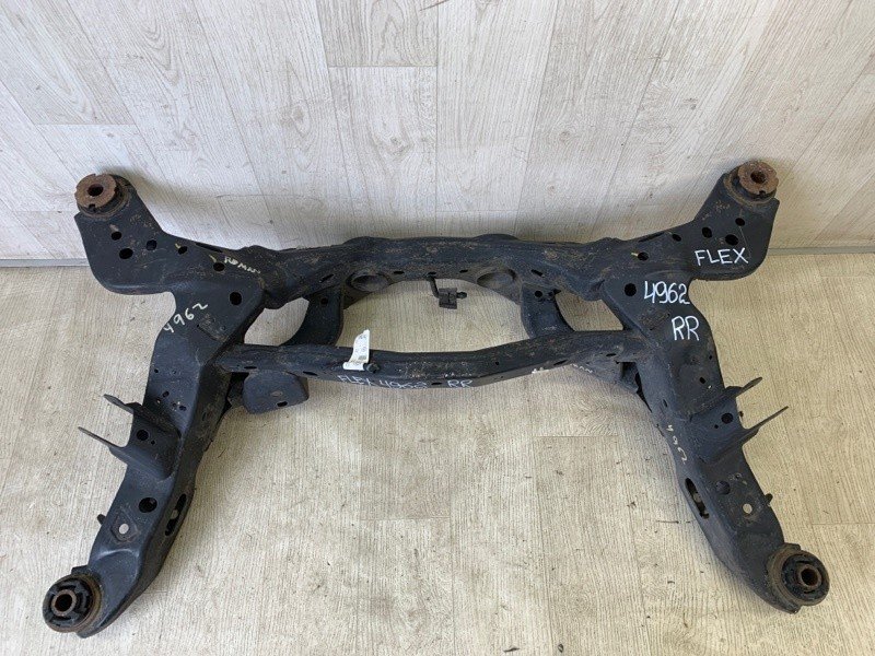 Балка задньої підвіски FORD FLEX 08-19 DG1Z-5R003-B
