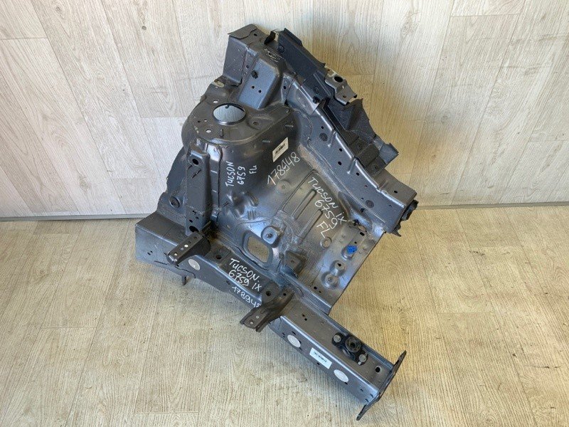 Лонжерон передній лівий HYUNDAI TUCSON LM 09-15 64601-2S450 — 2