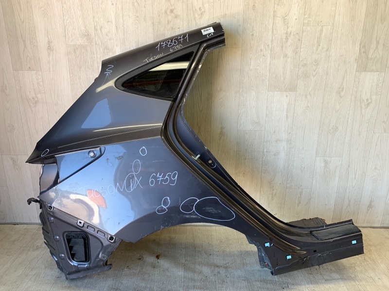 Чверть кузова задня права HYUNDAI TUCSON LM 09-15 70200-2SA55