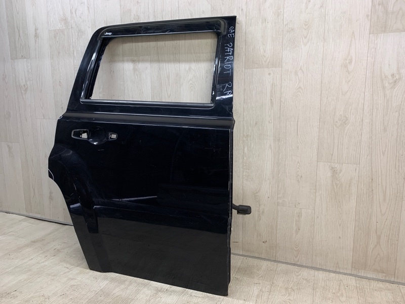 Двері задні праві JEEP PATRIOT 07-10 5074958AB — 3
