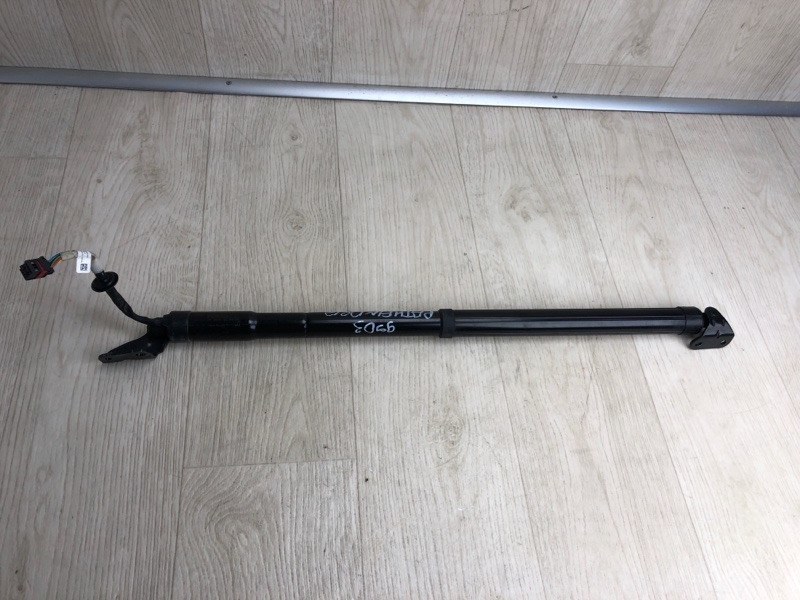 Амортизатор кришки багажника NISSAN PATHFINDER R52 12-21 90560-3KA0E