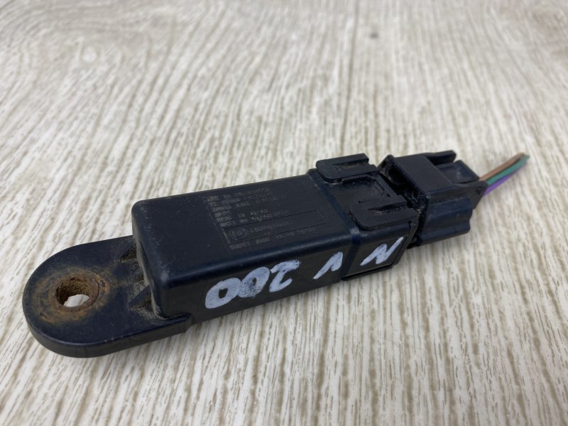 Антена NISSAN NV200 USA 13- 40740-EH10A