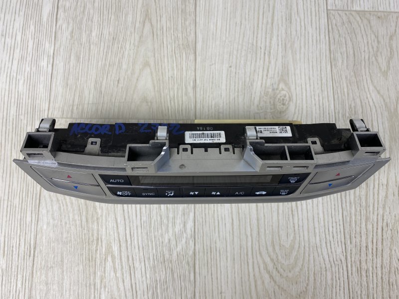 Блок керування піччю HONDA ACCORD COUPE CT 12- 79600-T2F-A61ZA — 2