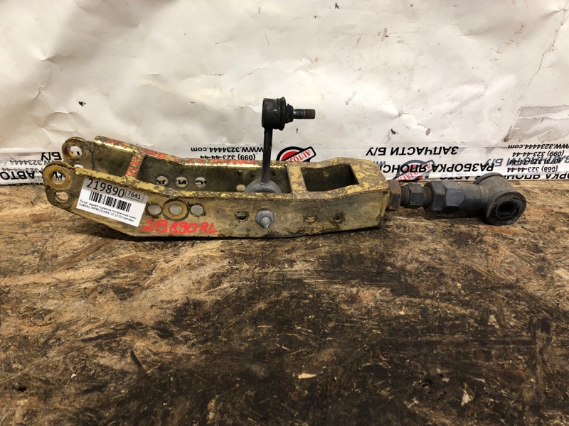 Важіль задньої підвіски нижній поперечний лівий SUBARU IMPREZA WRX 10-14 GH 20250FG042