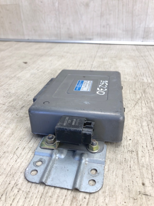 Блок керування ABS MITSUBISHI GALANT 93-97 MR260714 — 3