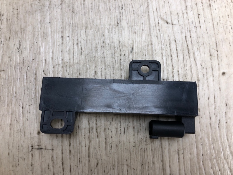 Антена JEEP RENEGADE (BU) 14- 68051315AB — 2