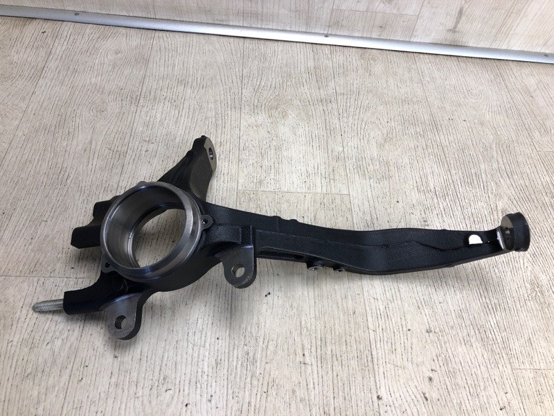Кулак поворотний передній правий ACURA RLX 13-20 51210-TY2-A01