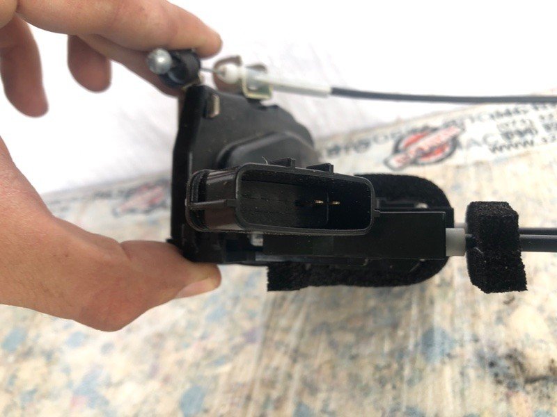 Замок двері передній правий NISSAN MURANO Z52 14- 80500-5AA0A — 5