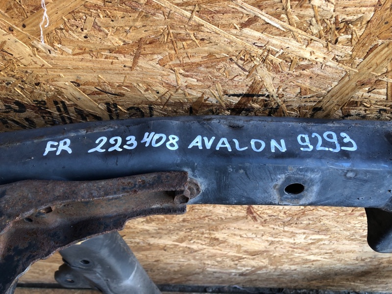 Балка передньої підвіски TOYOTA AVALON 05-12 51100-06050 — 2