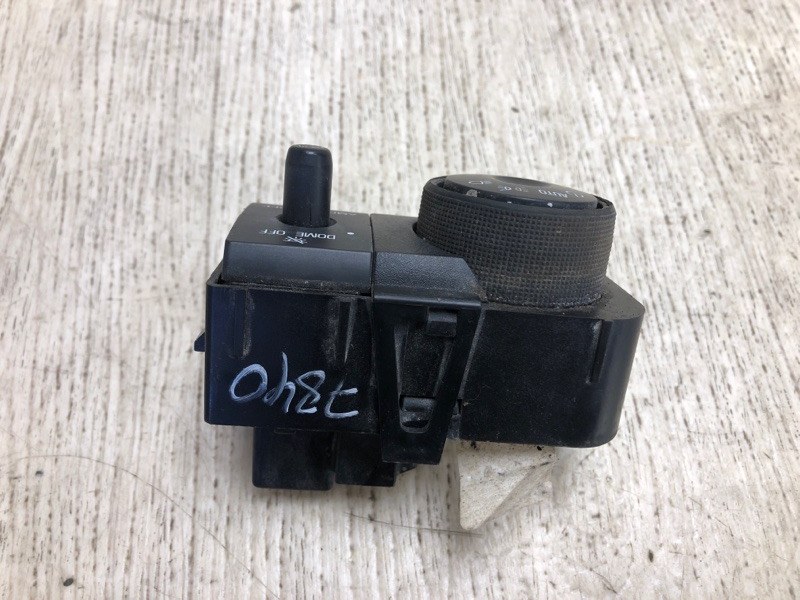 Блок керування освітленням GMC ACADIA 12-16 22899571 — 4