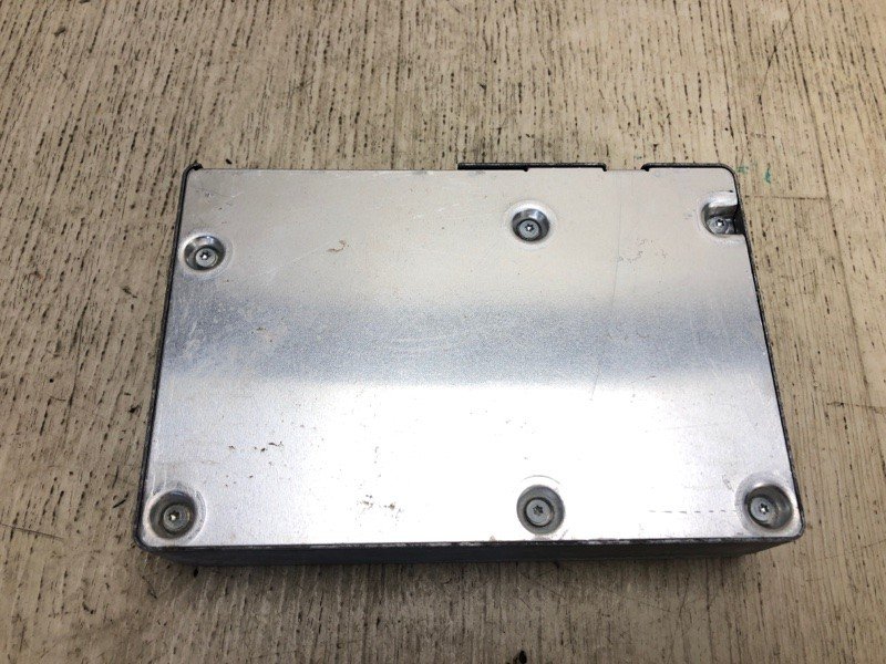Блок електронний GMC ACADIA 12-16 13505614 — 3