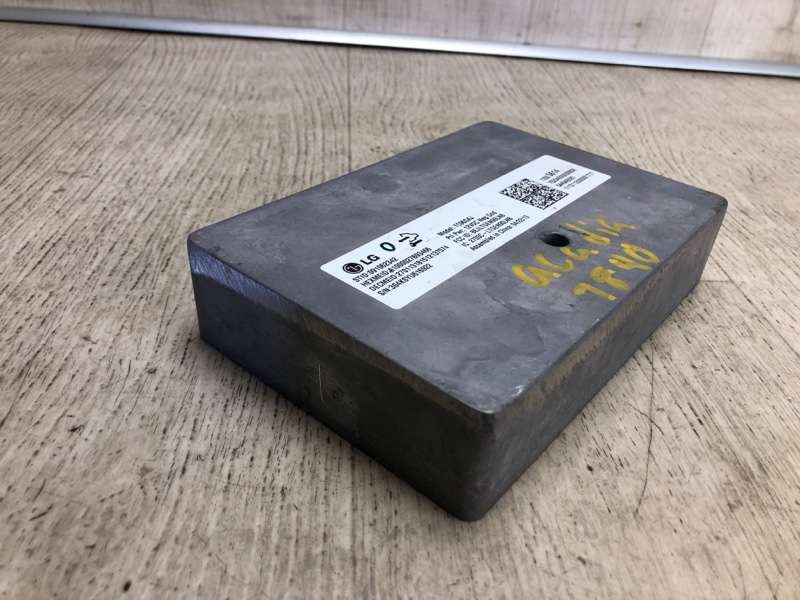 Блок електронний GMC ACADIA 12-16 13505614 — 5