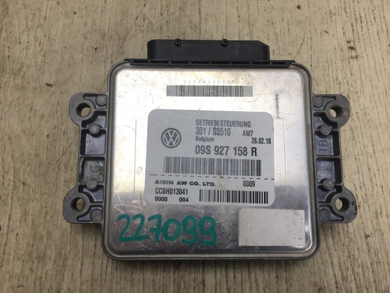 Блок керування АКПП VOLKSWAGEN JETTA USA 18- 09S 927 158 R — 2