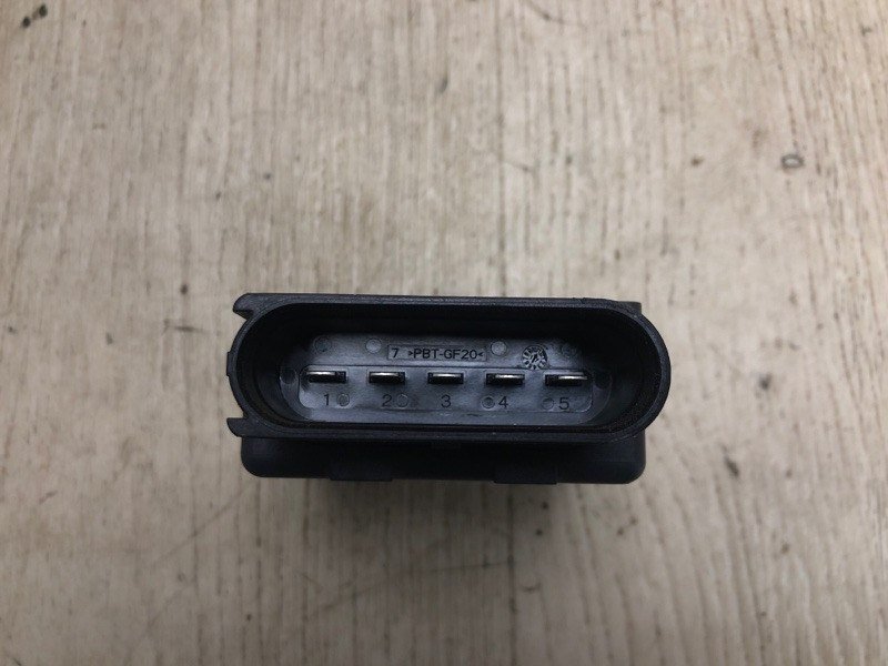Блок електронний VOLKSWAGEN JETTA USA 18- 5Q0 906 093 A — 4