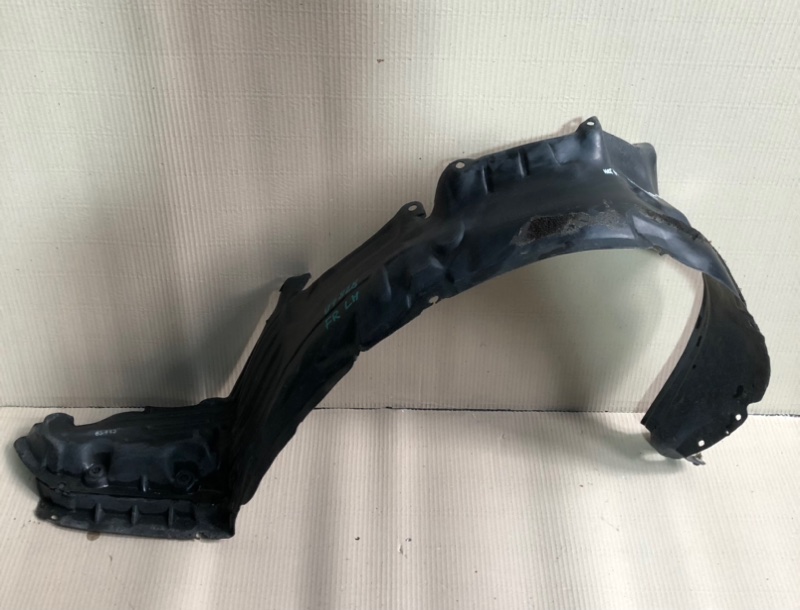 Підкрилок передній лівий NISSAN PRIMERA P-11 96-01 63843-2F000