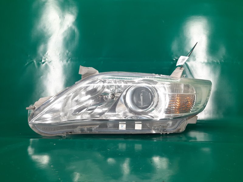 Фара передня ліва TOYOTA CAMRY 40 06-11 81150-06510