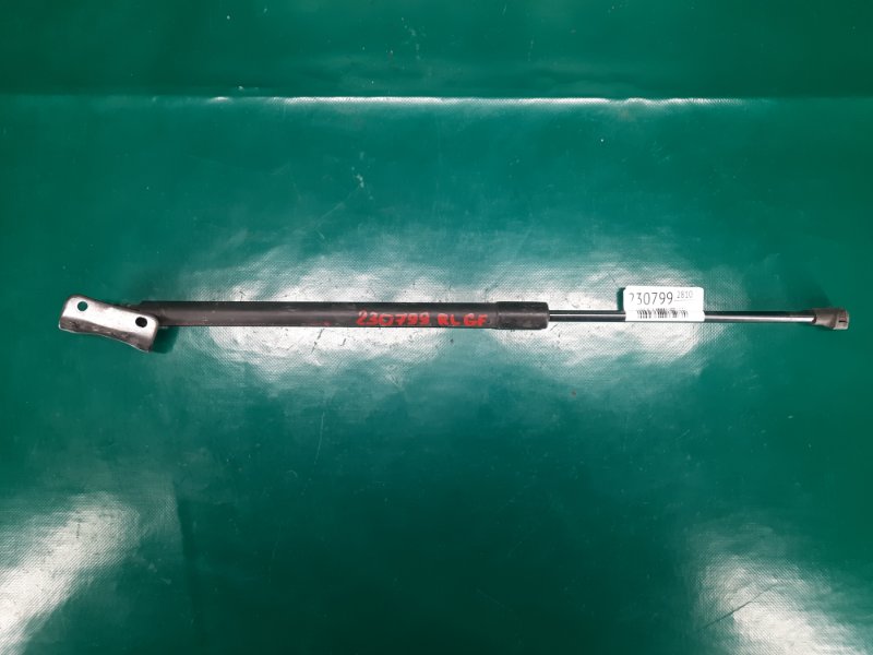 Амортизатор кришки багажника лівий MITSUBISHI OUTLANDER GF 12- 5802A779