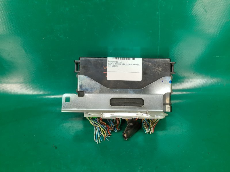 Блок електронний SUBARU IMPREZA WRX 10-14 GH 88281FG561 — 3