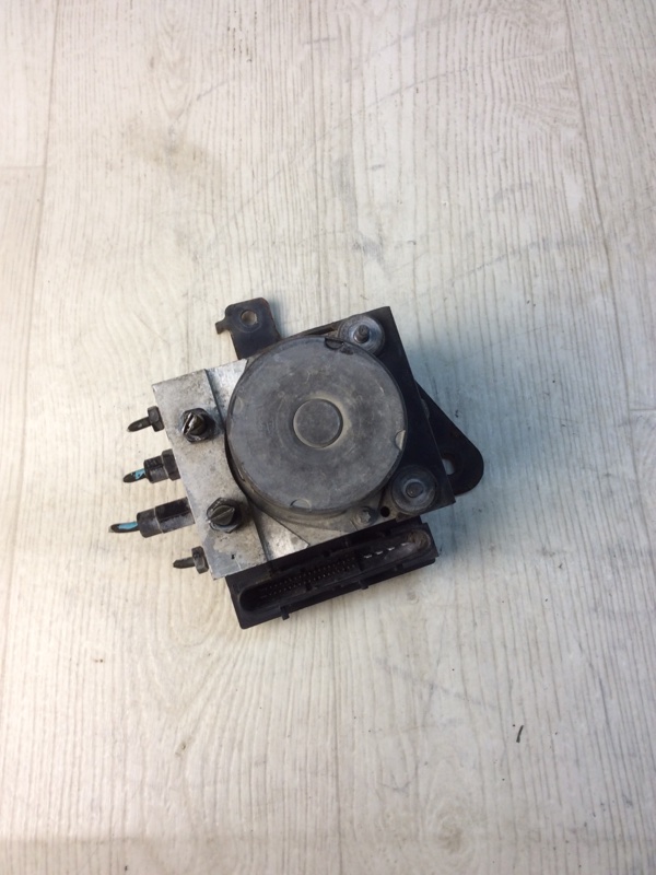 Блок антиблокувальної системи HYUNDAI GRANDEUR 05-11 589203L100 — 4