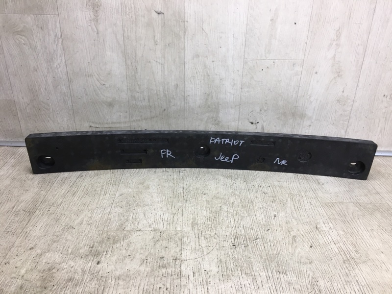 Наповнювач бампера передній JEEP PATRIOT 07-10 5116368AA — 3