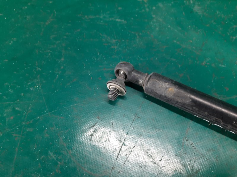 Амортизатор капоту лівий SUBARU IMPREZA 07-11 GE/GH 57251FG010 — 3