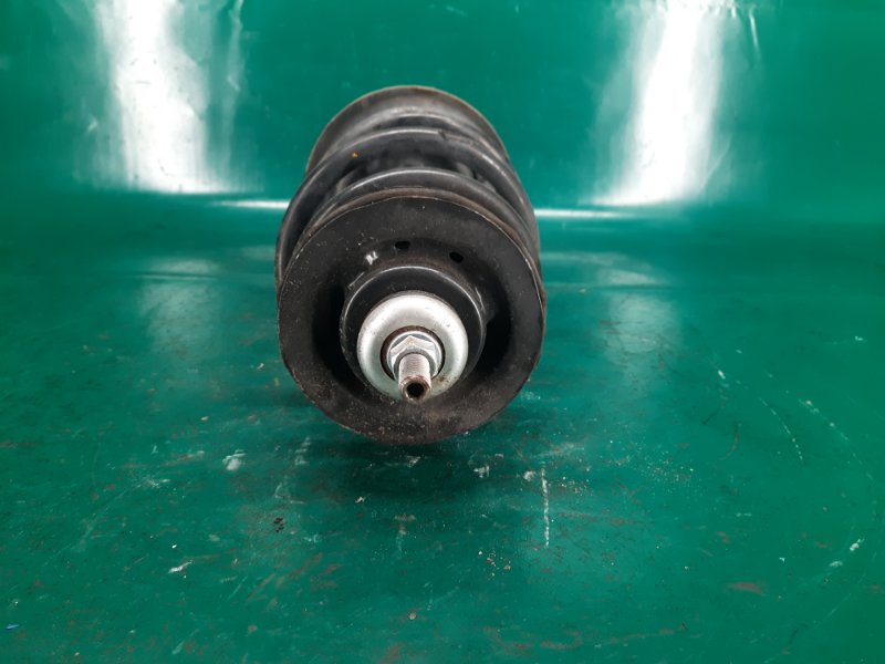 Амортизатор передній лівий TOYOTA YARIS 05–11 48520-59365 — 5