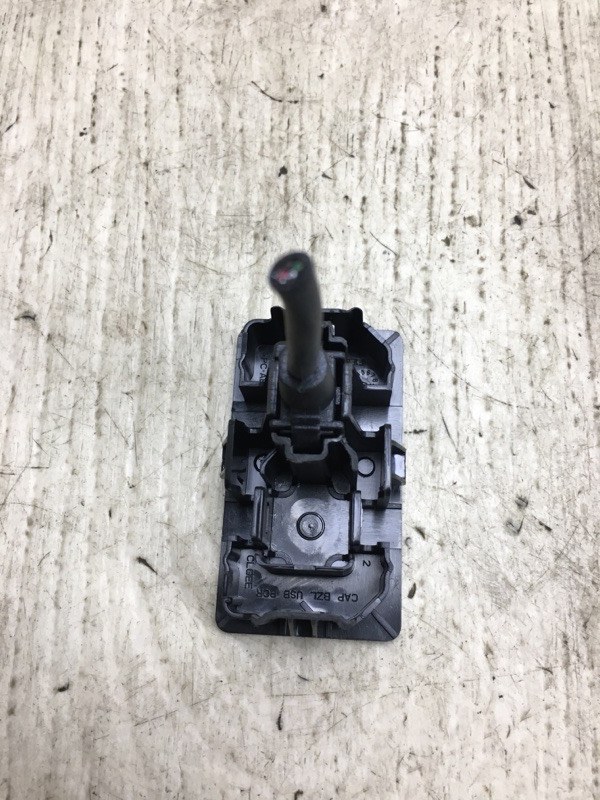 USB адаптер FORD FOCUS 10-18 F1EB-A045N67 — 2