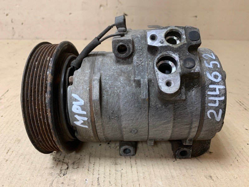 Компресор кондиціонера MAZDA MPV 99-06 LC70-61-K00 — 2