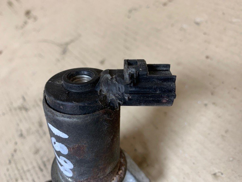 Клапан холостого ходу MAZDA MPV 99-06 GY01-20-660 — 5