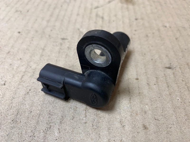 Датчик положення распредвала MAZDA MPV 99-06 GY07-18-230 — 5