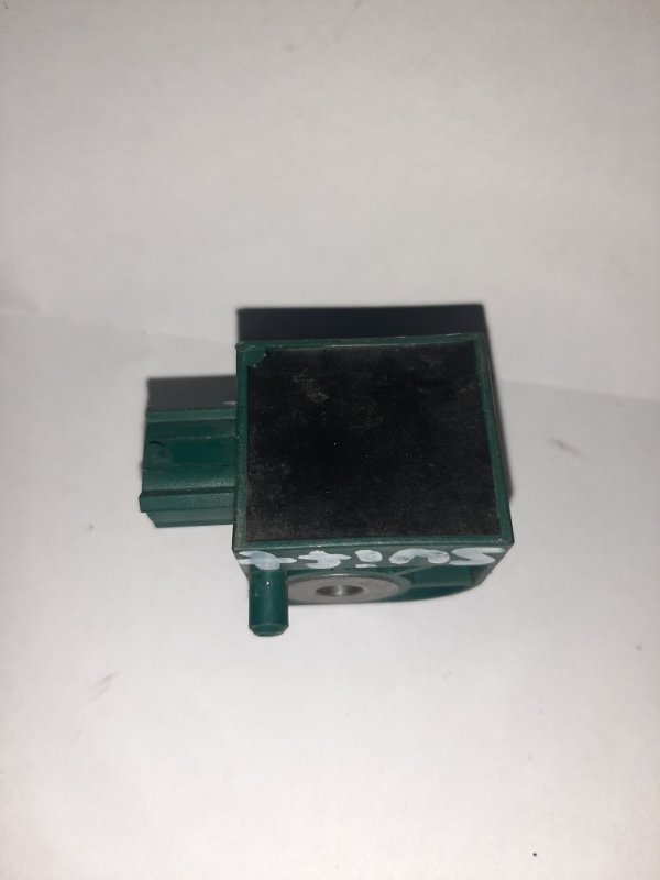 Датчик удару SUZUKI SWIFT 04-11 38930-62J00-000 — 2