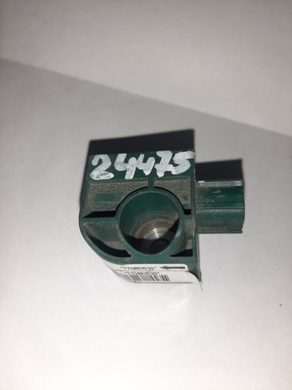 Датчик удару SUZUKI SWIFT 04-11 38930-62J00-000 — 4
