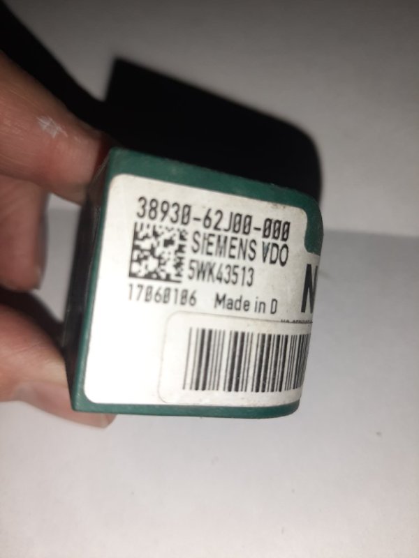 Датчик удару SUZUKI SWIFT 04-11 38930-62J00-000 — 5